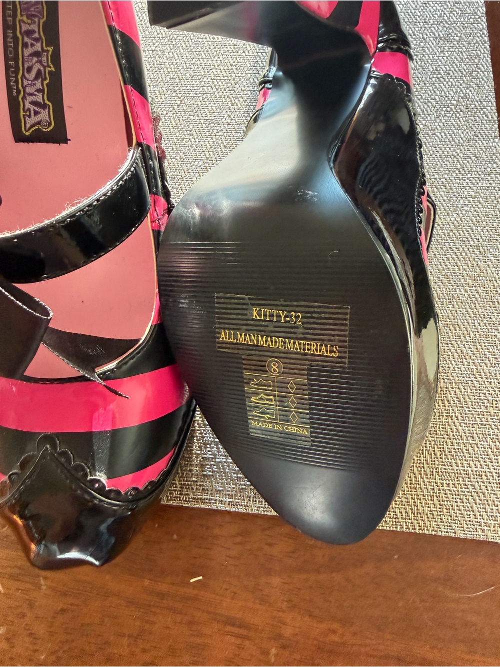 Funtaisma black and pink striped 3.5 inch heels - Picture 4 of 6